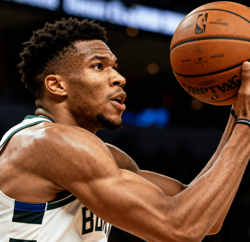 包含字母哥关键节点出色防守，G2带队取胜！的词条